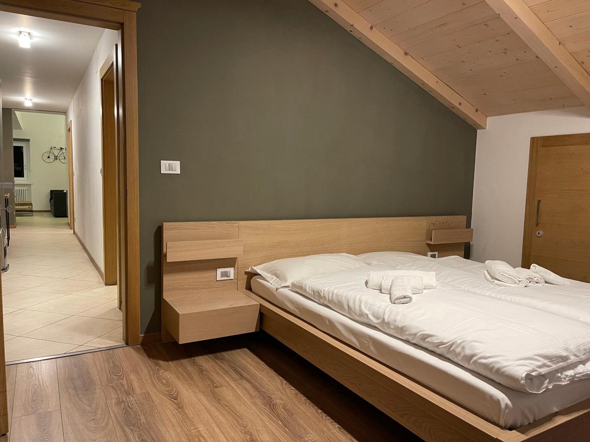 Mansarda Ciliegio Cavalese Apartment ภายนอก รูปภาพ