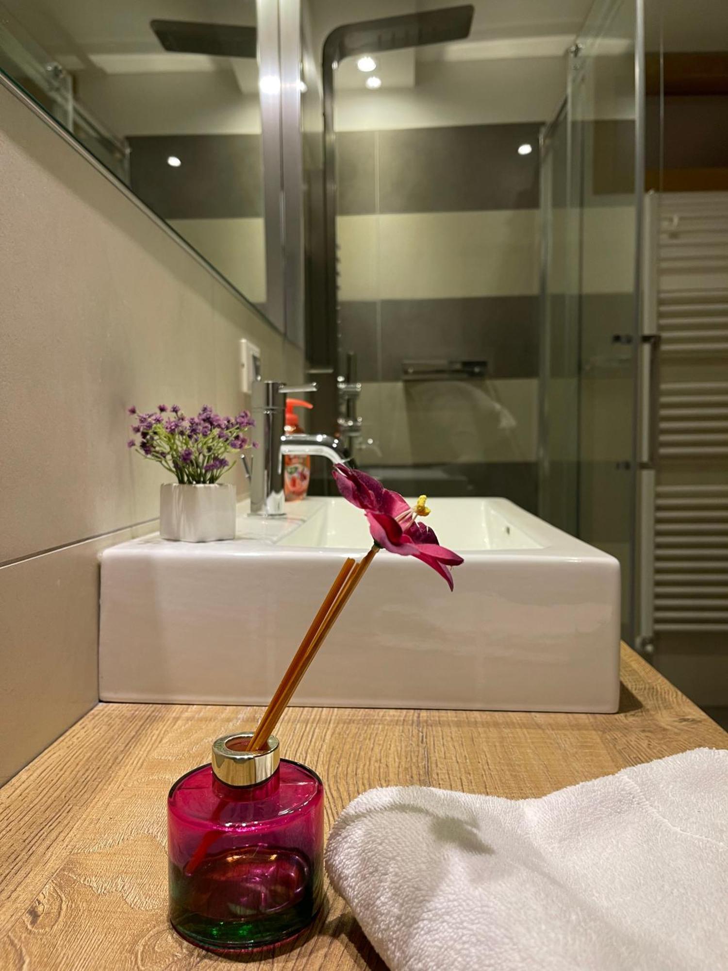 Mansarda Ciliegio Cavalese Apartment ภายนอก รูปภาพ