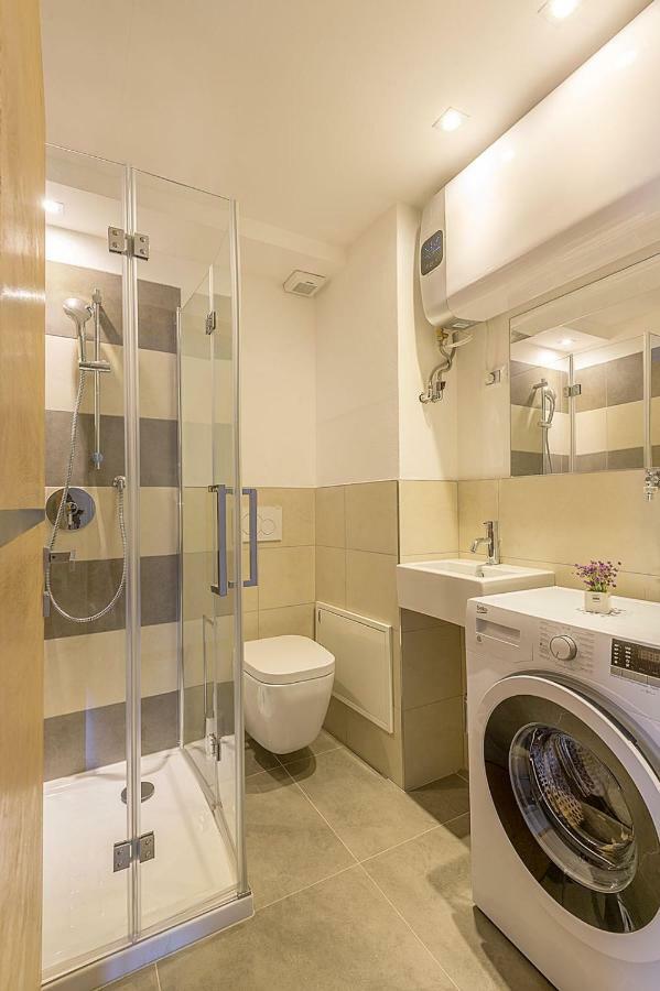 Mansarda Ciliegio Cavalese Apartment ภายนอก รูปภาพ